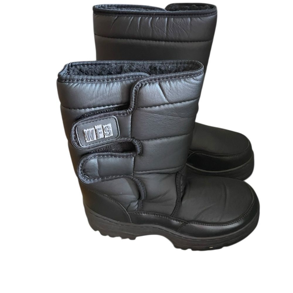 SMB Black Padded Winter Boots